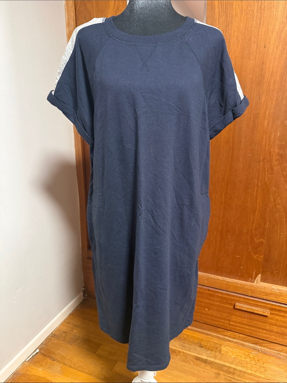 J. Jill Navy Midi Dress - Classic Crewneck Style